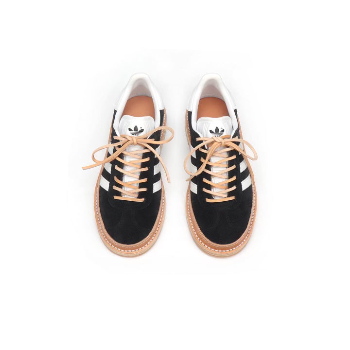 ADIDAS GAZELLE - BLACK W/ LEATHER HEELS