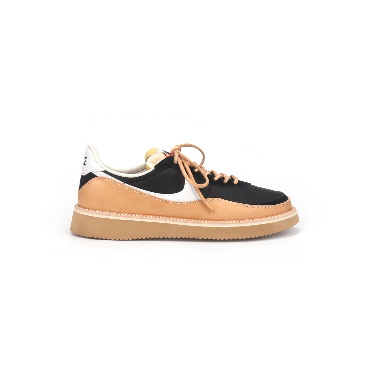 REQUEST UPCYCLING YOUR OWN SNEAKERS