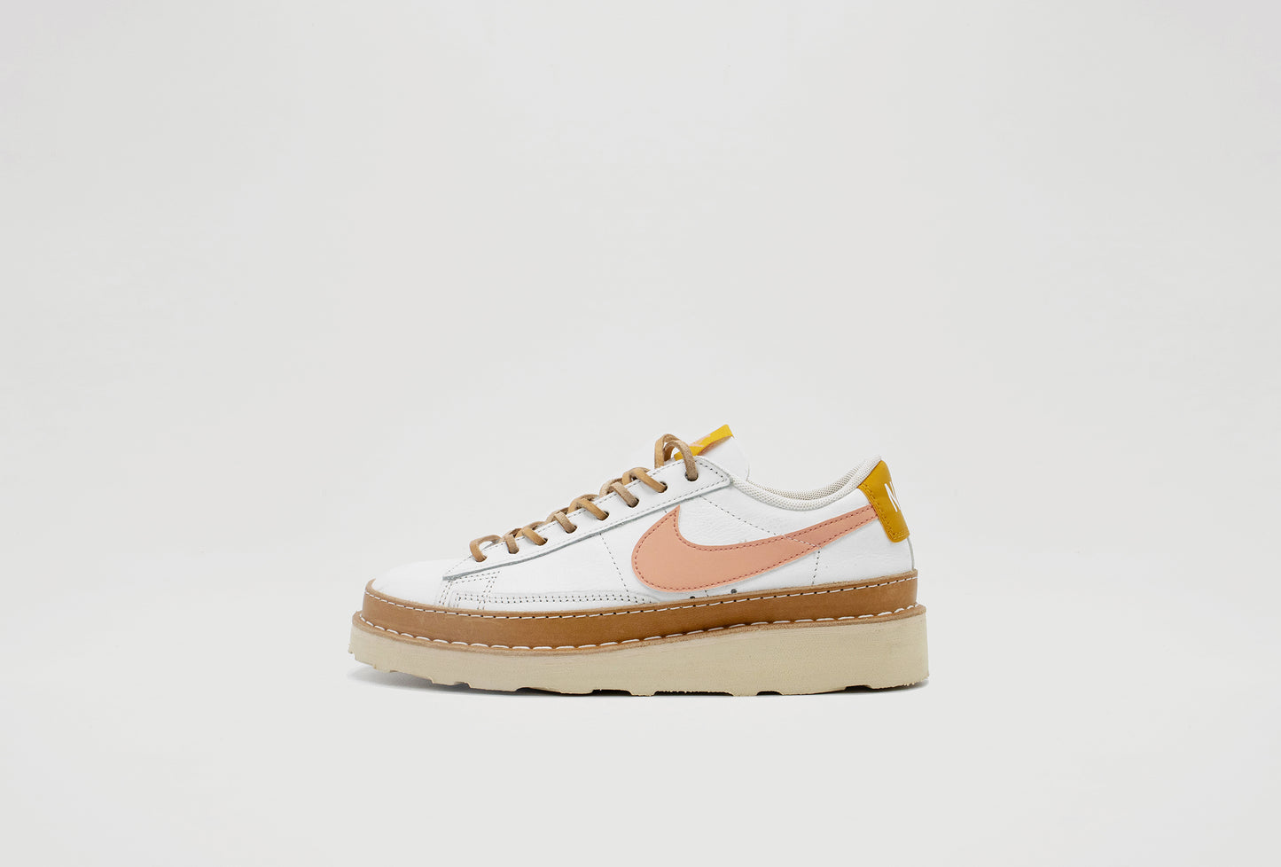 NIKE - BLAZERS - LOW TOP